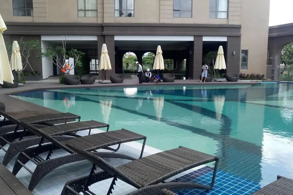 Can Ho Gan San Bay Ho Chi Minh City Vietnam