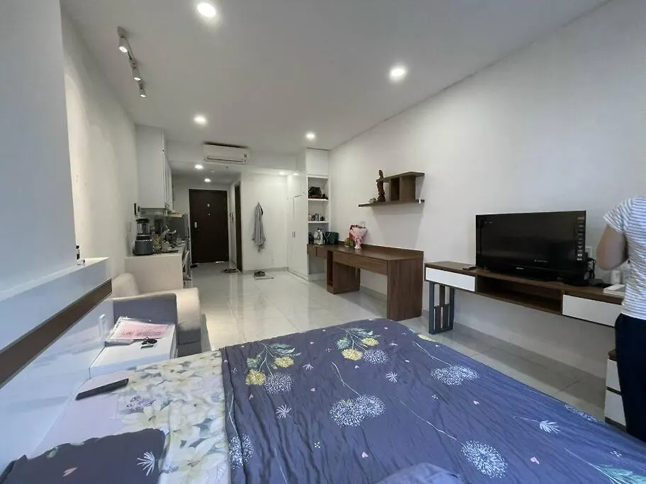 Can Ho Gan San Bay Ho Chi Minh City Apartment